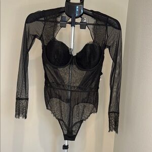 Victoria’s Secret- Elegant Black Lace Bodysuit, Long sleeve *NWT*
